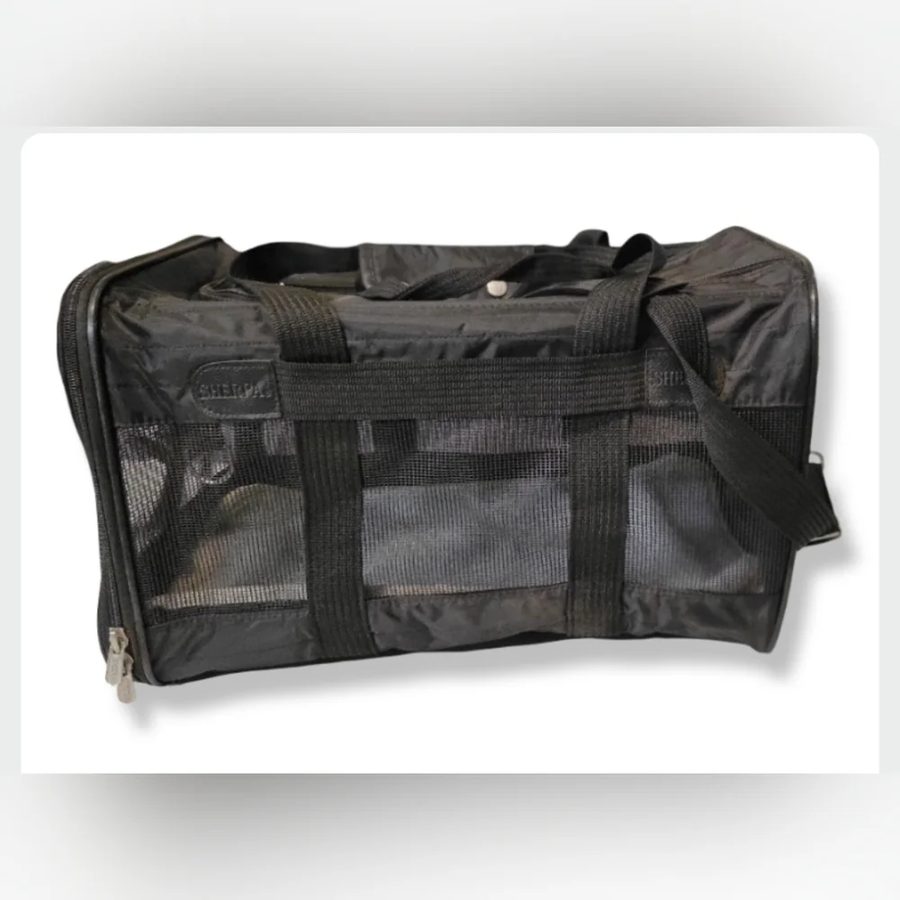 🐾✈️ Sherpa Original Deluxe Pet Carrier Large Black Jet-Set Ready & Pre-approved